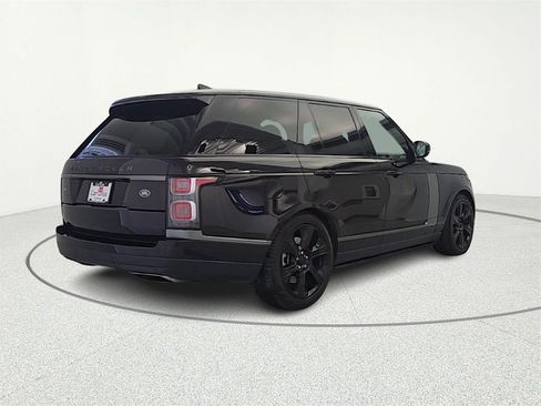 Used 2019 Land Rover Range Rover Supercharged image 7