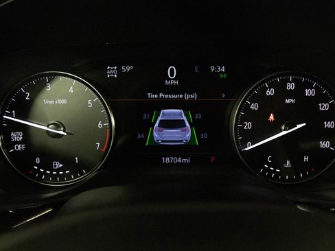 Certified 2023 Buick Envision Essence w/ Sport Touring Package image 31