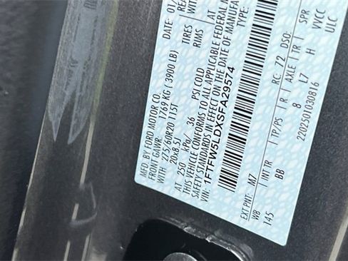 Used 2025 Ford F150 Lariat w/ Equipment Group 502A High image 39