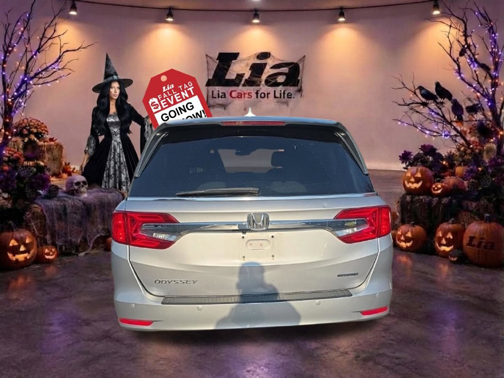 Used 2018 Honda Odyssey Touring image 7