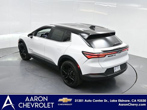 New 2026 Chevrolet Equinox EV LT image 47