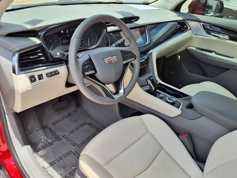Certified 2024 Cadillac XT6 Premium Luxury w/ Technology Package FWD image 19