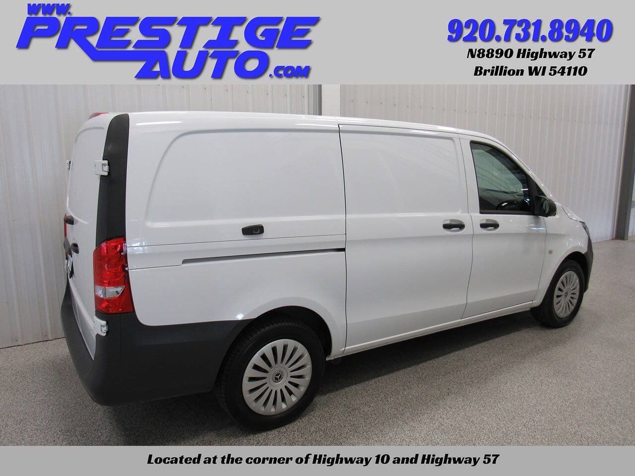 Used 2022 Mercedes-Benz Metris image 4