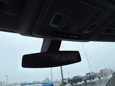 Used 2020 Chevrolet Silverado 1500 RST image 17