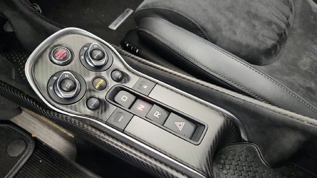 Used 2019 McLaren 600LT RWD image 72
