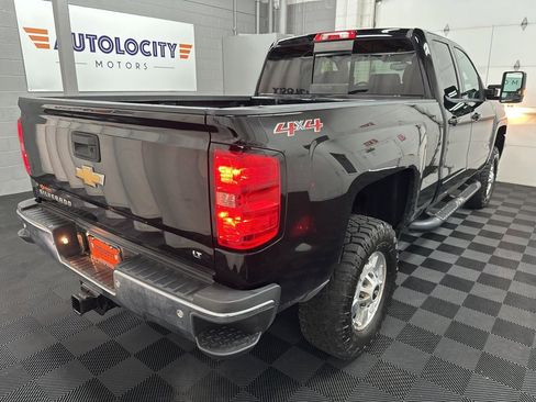 Used 2015 Chevrolet Silverado 2500 LT w/ LT Convenience Package image 9