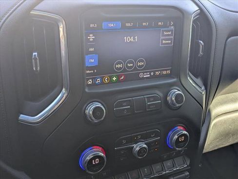 Used 2022 GMC Sierra 2500 AT4 image 14