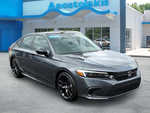 Certified 2024 Honda Civic Sport image 1