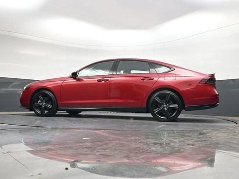 Used 2023 Honda Accord Sport image 29