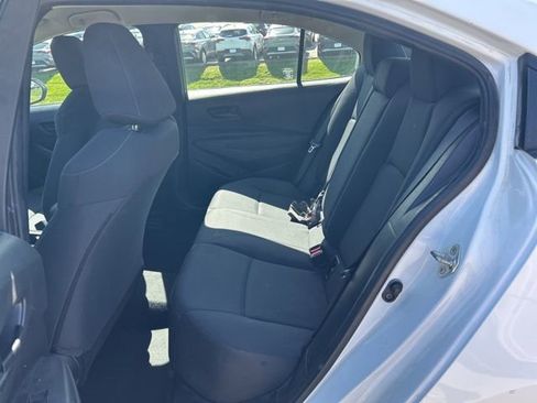 Used 2022 Toyota Corolla LE FWD image 10