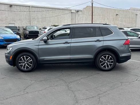 Used 2021 Volkswagen Tiguan SE FWD image 6