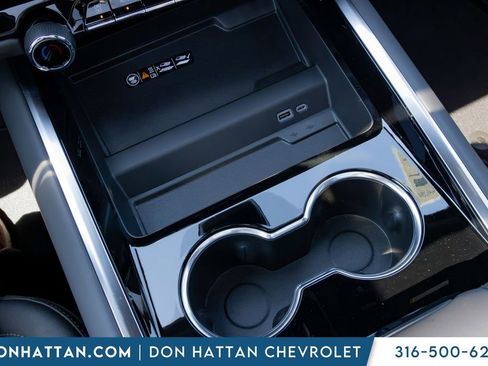 New 2026 Chevrolet Tahoe Z71 w/ Comfort Package AWD/4WD image 13