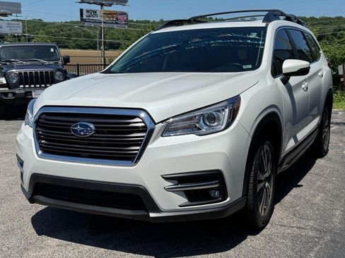 Used 2022 Subaru Ascent Limited w/ Technology Package AWD/4WD image 8