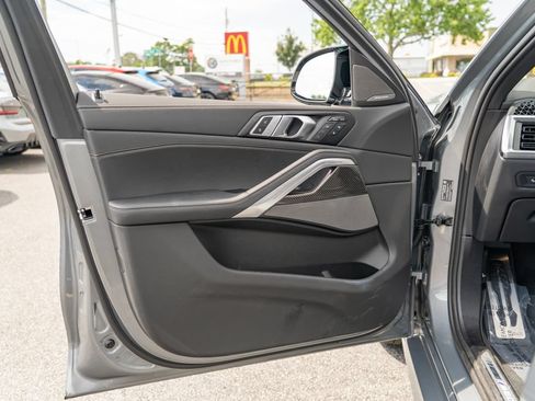 Used 2025 BMW X6 M60i AWD/4WD image 12