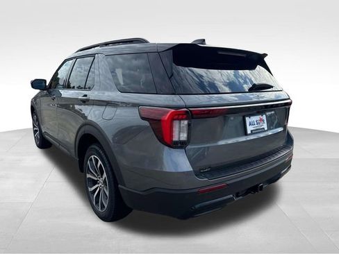 New 2026 Ford Explorer ST-Line w/ Premium Package image 7