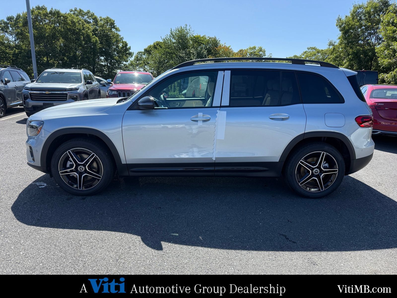 New 2026 Mercedes-Benz GLB 250 4MATIC image 5