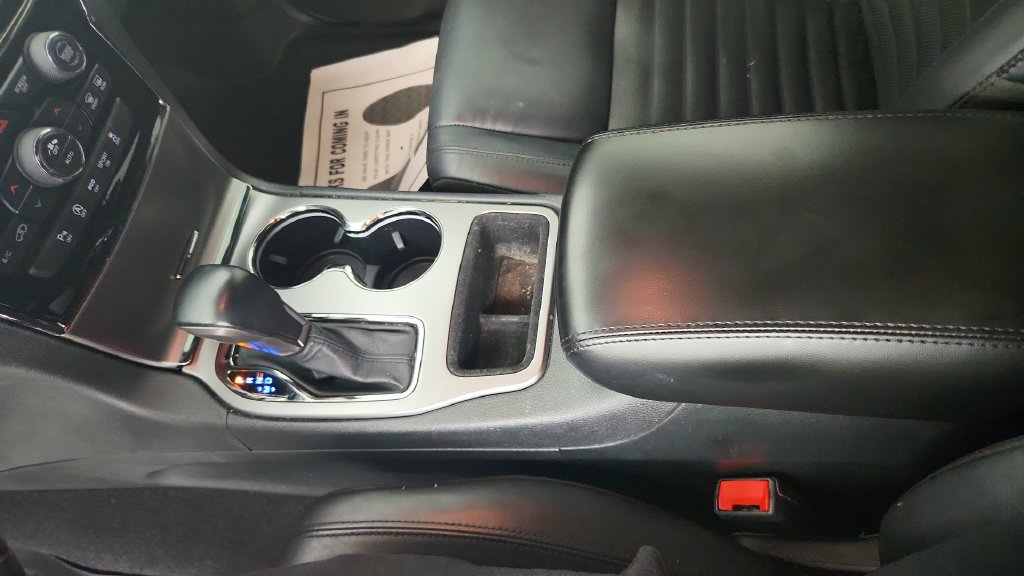 Used 2020 Jeep Grand Cherokee Limited X RWD image 17