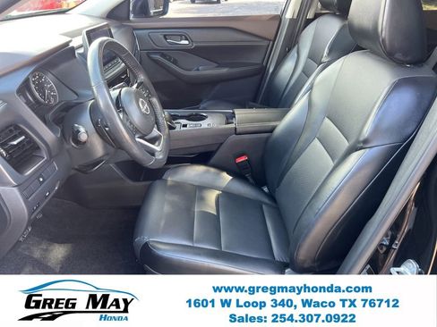 Used 2022 Nissan Rogue SV w/ SV Premium Package FWD image 23