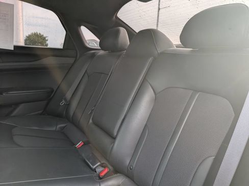 Used 2022 Kia K5 GT-Line FWD image 9
