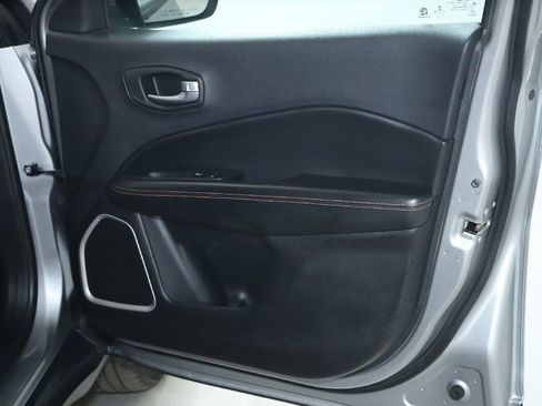 Used 2018 Jeep Compass Limited w/ Navigation Group image 35