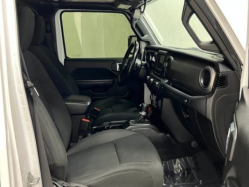 Used 2021 Jeep Wrangler Unlimited Sport AWD/4WD image 34