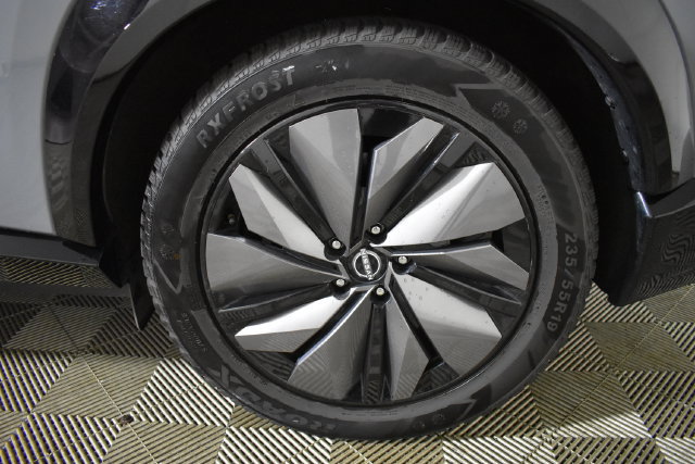 Used 2024 Nissan Ariya AWD image 47