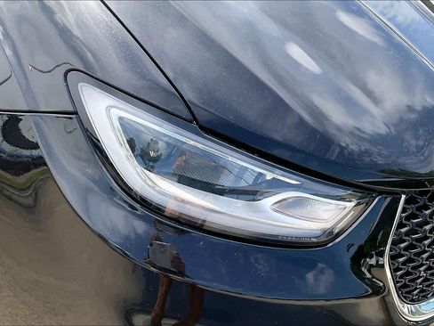 Certified 2024 Chrysler Pacifica Touring-L FWD image 27