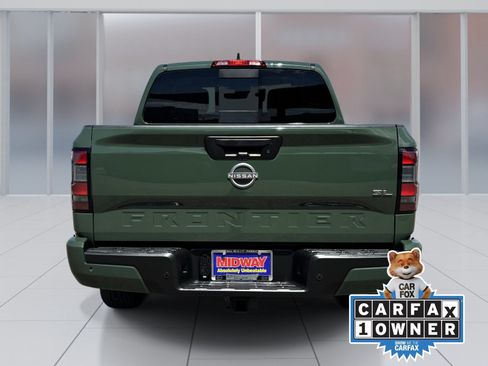 Used 2024 Nissan Frontier SL w/ Technology Package RWD image 5