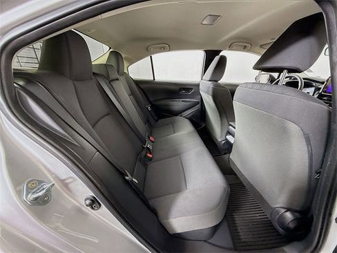 Certified 2025 Toyota Corolla LE image 28
