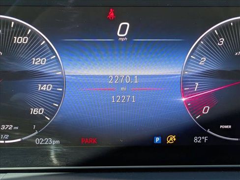 Used 2025 Mercedes-Benz GLE 350 4MATIC image 11