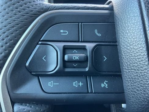 Certified 2024 Toyota Tacoma TRD Off-Road w/ TRD Off Road Premium Package AWD/4WD image 19