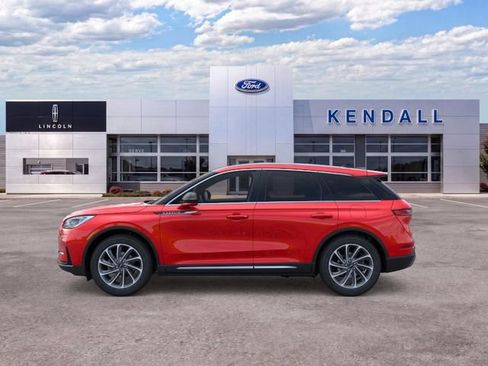 Used 2024 Lincoln Corsair AWD w/ Equipment Group 101A image 3