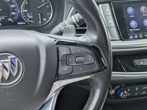Used 2023 Buick Enclave Avenir AWD/4WD image 17