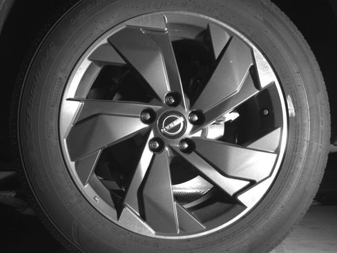 Used 2025 Nissan Rogue SV FWD image 14