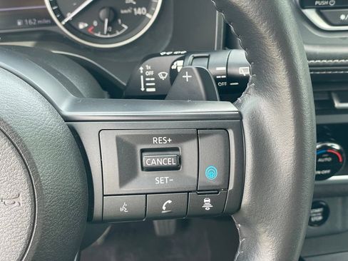 Certified 2024 Nissan Rogue SV w/ SV Premium Package AWD/4WD image 21