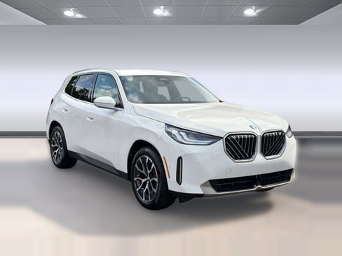 Used 2026 BMW X3 xDrive30i AWD/4WD image 7