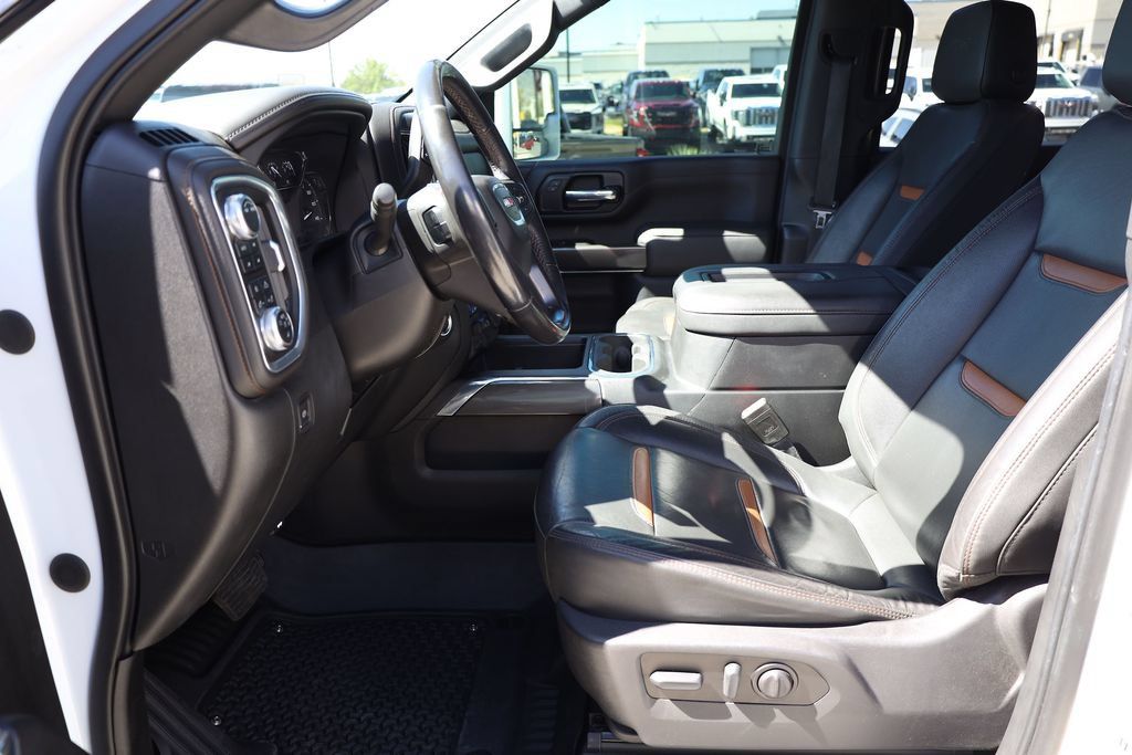 Used 2022 GMC Sierra 2500 AT4 AWD/4WD image 11