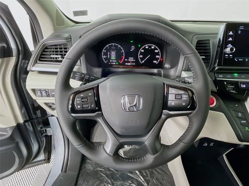 New 2026 Honda Odyssey EX-L image 9