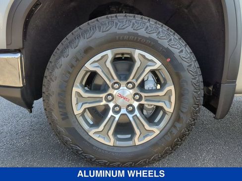 New 2026 GMC Sierra 1500 SLE AWD/4WD image 24