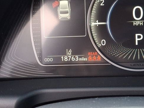 Certified 2023 Lexus ES 350 w/ Premium Package image 20