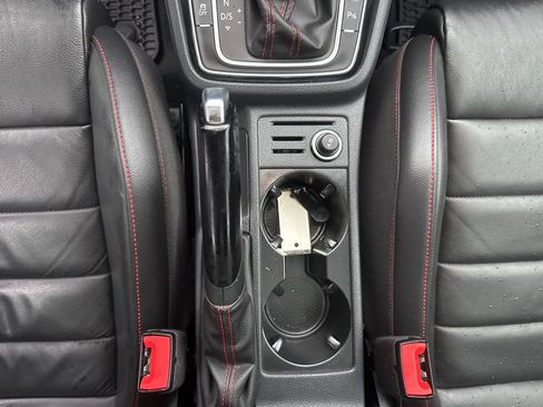 Used 2021 Volkswagen GTI Autobahn image 32