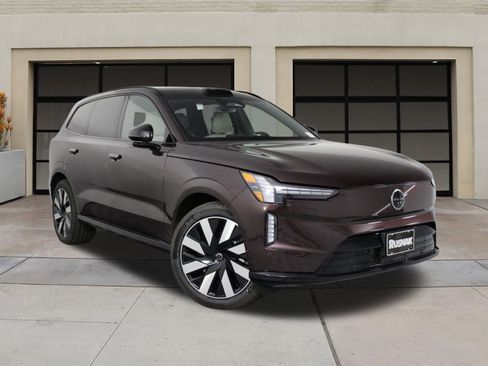 New 2025 Volvo EX90 Ultra image 18