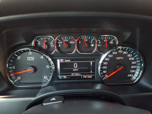 Used 2016 Chevrolet Silverado 1500 LT AWD/4WD image 17