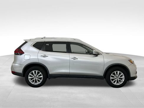 Used 2019 Nissan Rogue SV AWD/4WD image 6