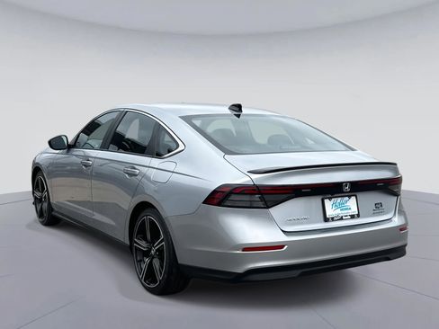 Certified 2025 Honda Accord Sport image 6