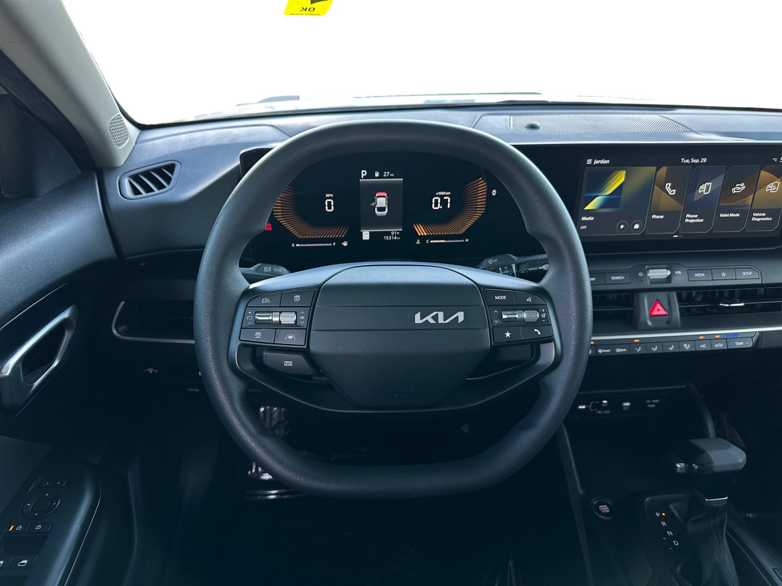 Used 2025 Kia K4 FWD image 12