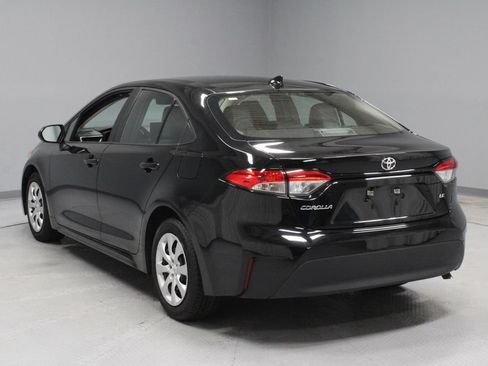 Used 2024 Toyota Corolla LE FWD image 8