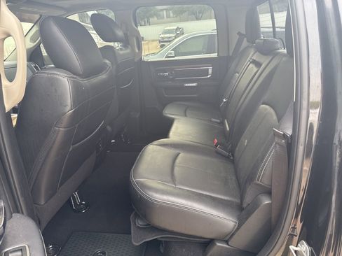 Used 2018 RAM 2500 Laramie w/ Convenience Group AWD/4WD image 11