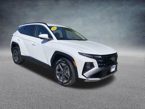 Used 2025 Hyundai Tucson SEL AWD/4WD image 4