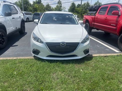 Used 2015 MAZDA MAZDA3 i Sport FWD image 2
